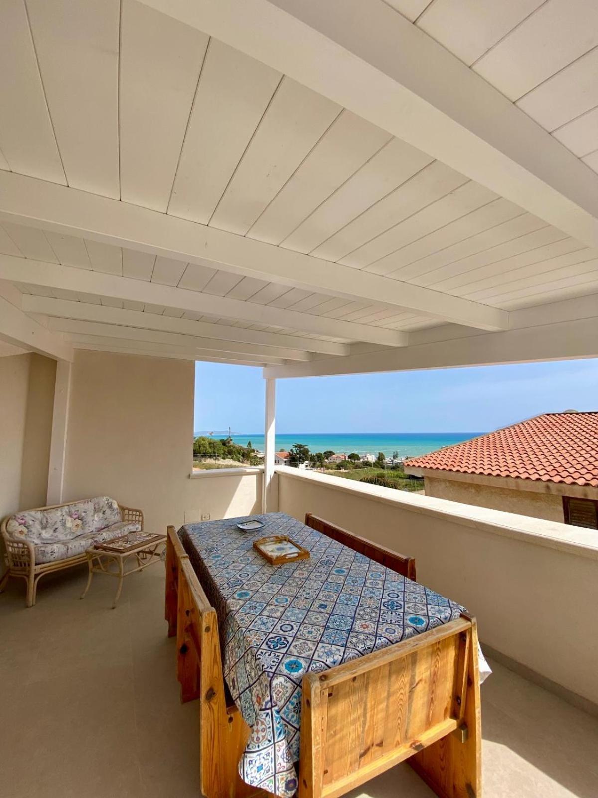 Villa La Terrazza Di Nonna Maria Realmonte Exterior foto